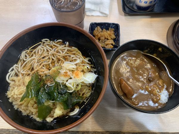 「ミニカレー丼セット 650円」@白樺の写真