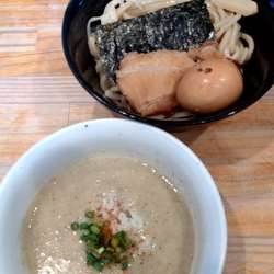 濃厚つけ麺（塩）　850円