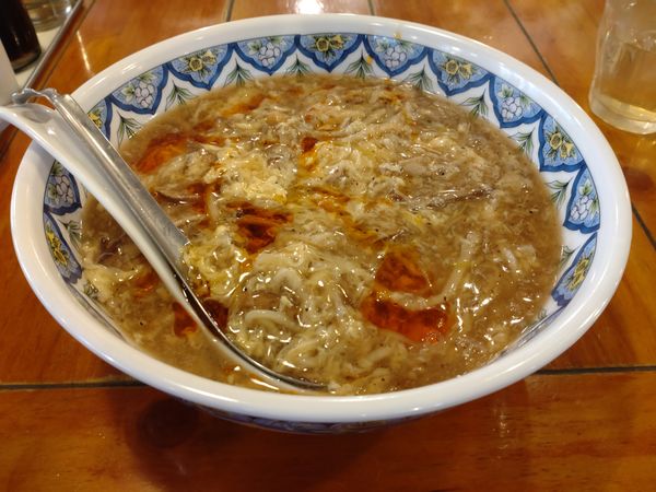 「スーラータン麺揚州麺」@中国ラーメン 揚州商人 池上店の写真