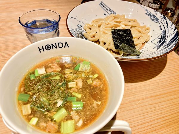「つけ麺　醤油　並　半麺　1000」@本田麺業 神田西口駅前店の写真
