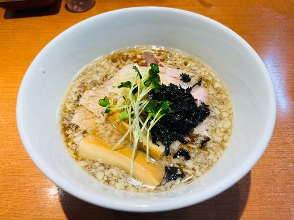 「所沢醤油生姜ラーメン」@㐂九八 ～garage～の写真