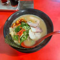 バラ肉大中ラーメン