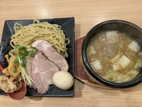 「特製濃厚強火炊きつけ麺」@鶏と魚だしのつけめん哲 溝の口店の写真