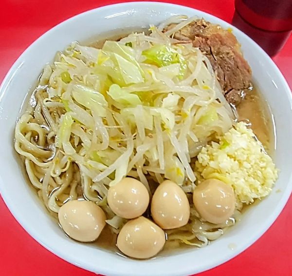 「小ラーメン　少なめ　うずら」@ラーメン二郎 柏店の写真