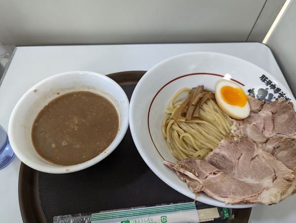 「京阪百貨店出店限定濃厚つけ麺」@豚骨中華そば がんたれの写真