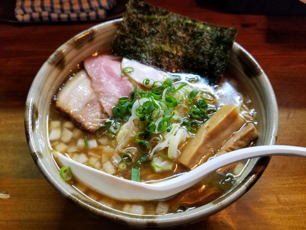 「煮干しそば醤油」@らーめん つけめん 和み屋の写真