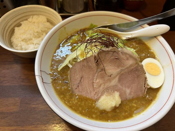 「【限定】カレーラーメン990円+半ライス（無料）」@拉麺 梅太郎の写真