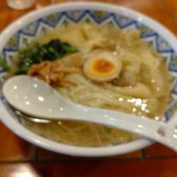 塩ワンタン麺柳麺(１０００円)