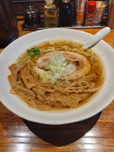 「穂先メンマラーメン醤油　大盛」@手打ちラーメン創房 舌笑家の写真