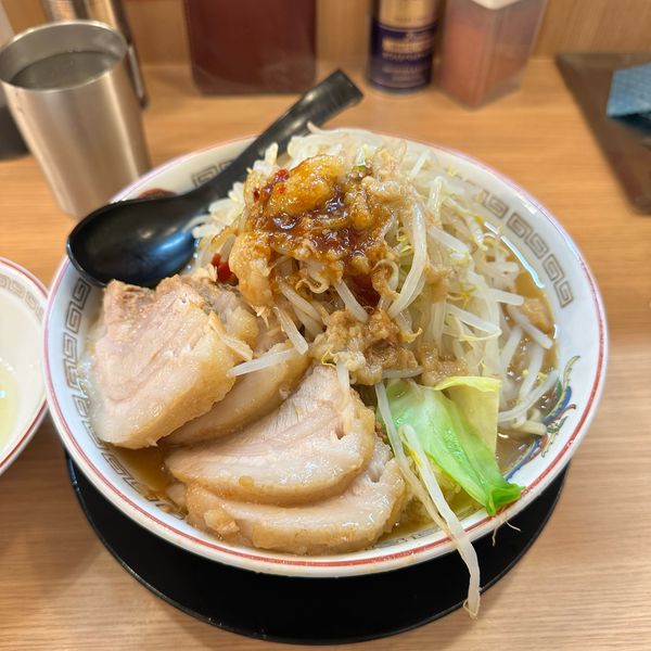 「小豚ラーメン味噌変更」@豚山 栄店の写真