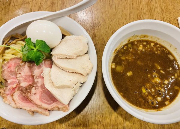 「特製煮干しつけ麺 1250円」@つけめん桜坂の写真