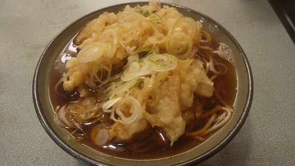 「かき揚げそば(¥420)」@そば処 かめや 神田西口店の写真
