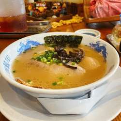 とんこつらーめん