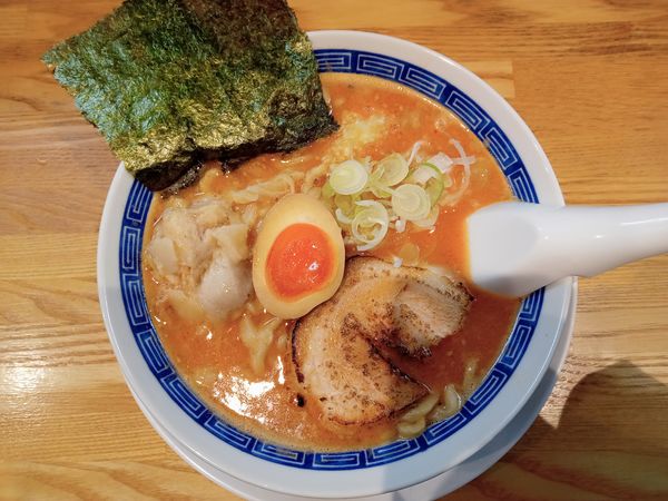 「多加水麺味噌中華そば」@自家製麺88の写真