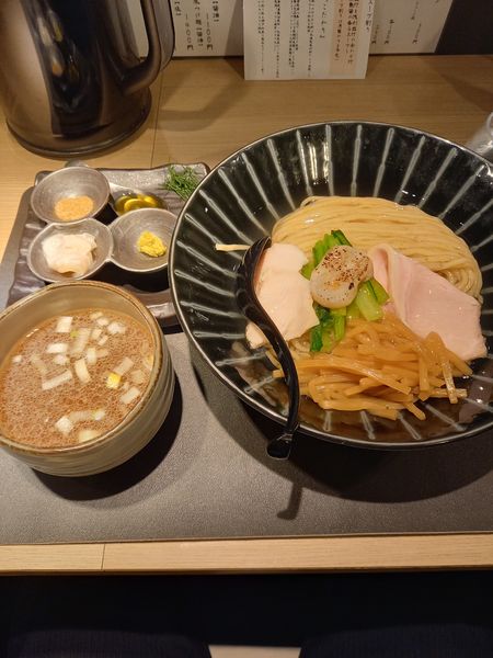 「帆立の昆布水つけ麺【醤油】￥1100＋大盛り￥100」@Tokyo Style Noodle ほたて日和の写真
