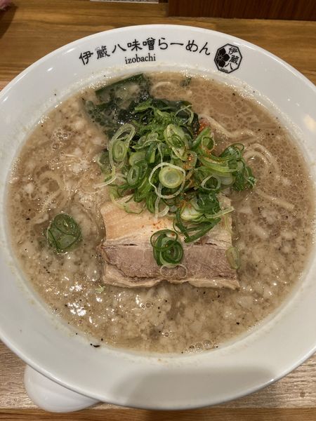 「焦がし味噌ラーメン、こってり」@伊蔵八味噌らーめんの写真