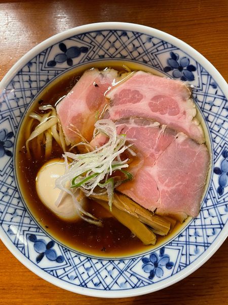 「たまご・チャーシュー　生醤油らぁ麺」@さんくるげの写真