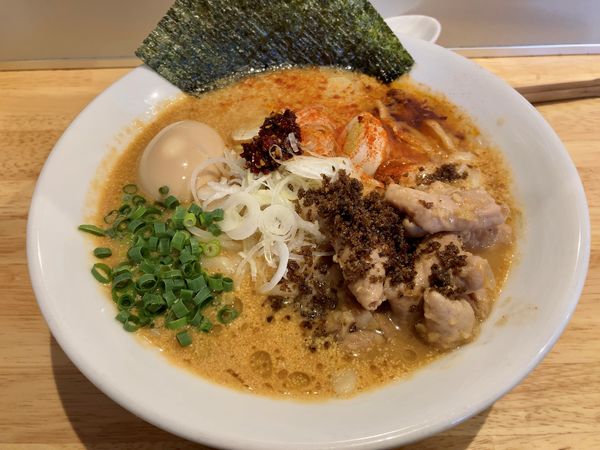 「辛味噌ホルモンそば 1000円」@中華そば ひしおの写真