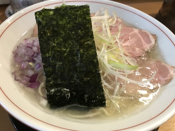 「貝出汁塩らぁめん」@貝 刺身専門店 しらはらの写真