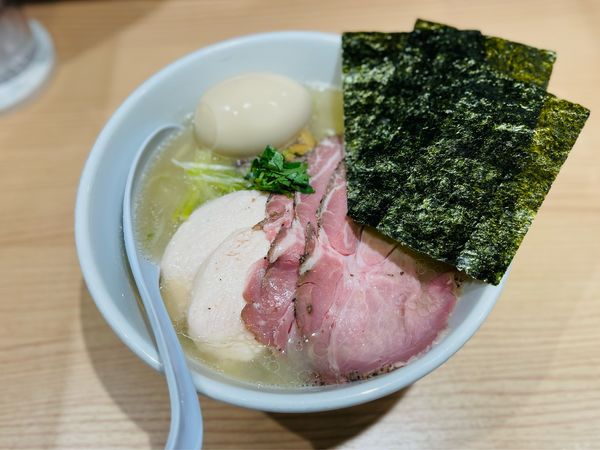 「特製くらむそば(麺大盛り)」@貝出汁中華そば くらむの写真