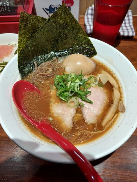 「特製牛骨醤油らーめん＋明太ごはん」@麺場らせん -RASEN-の写真