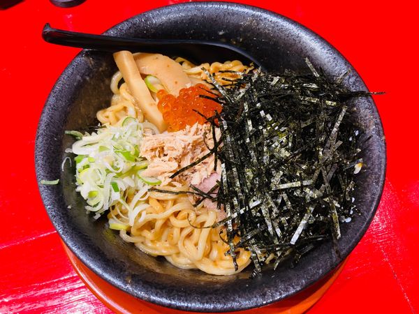 「鮭油そば 大盛」@ラーメン みそ漢の写真