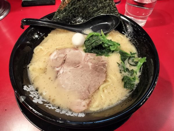 「ラーメン（醤油）並　780円」@横浜家系ラーメン 淵野辺 大和家の写真