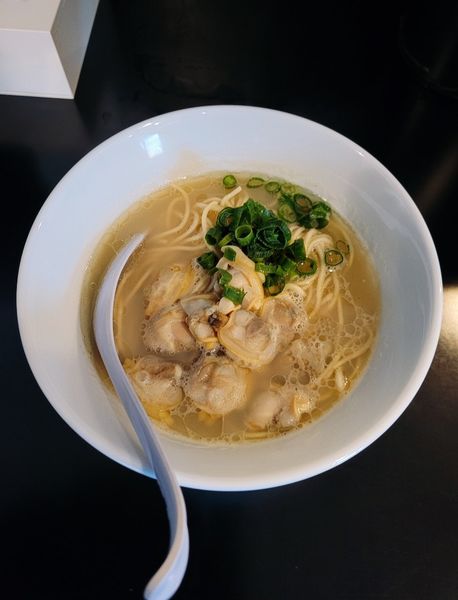 「貝出汁中華そば」@シン・ノジジの写真