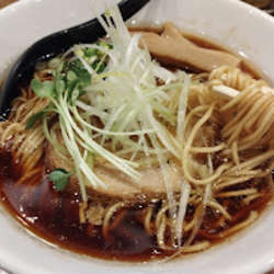 醤油らーめん(850)＋醤油大盛券(150)