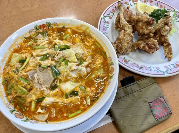 「辛玉ラーメン＋チューリップ」@餃子の王将 守口店の写真