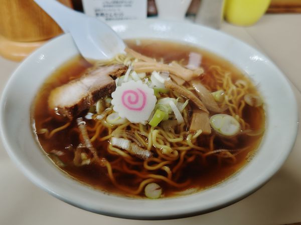 「ラーメン５５０円」@まんぷく食堂の写真