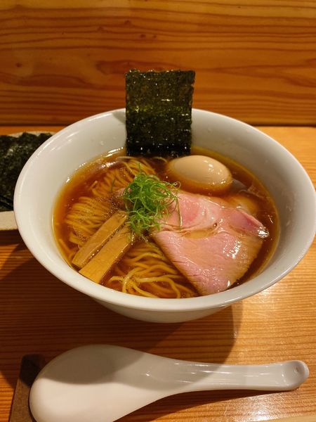 「半熟味玉醤油」@めん呼白の写真