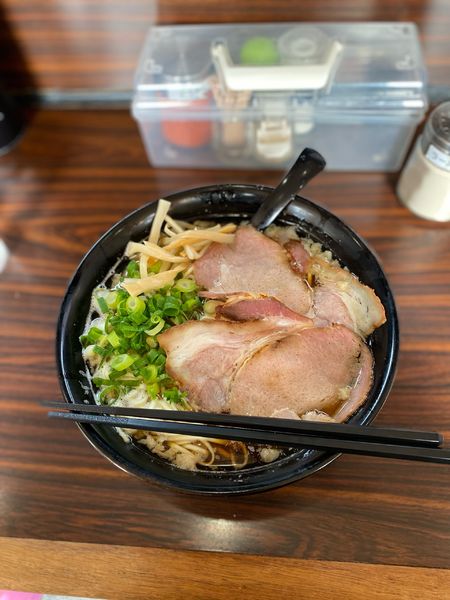 「背脂醤油ラーメン」@尾道ラーメン ほんてんの写真