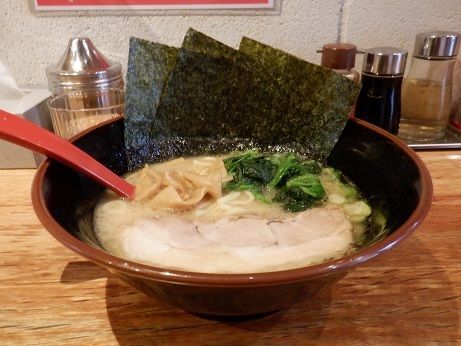 「ハーフラーメン」@横浜家系ラーメン 大館家の写真