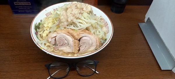 「小ラーメン(野菜・にんにく・アブラ)」@ラーメン二郎 横浜関内店の写真