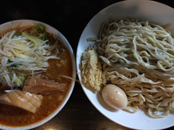 「【限定】味噌1200円(つけ麺100円大150円)生姜50円」@豚星。の写真