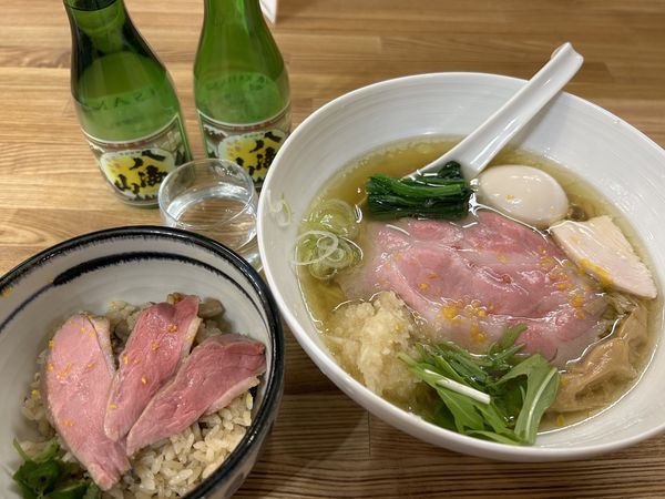 「味玉塩そば980円+鴨肉炊き込みご飯400円+他」@中華そば きなりの写真