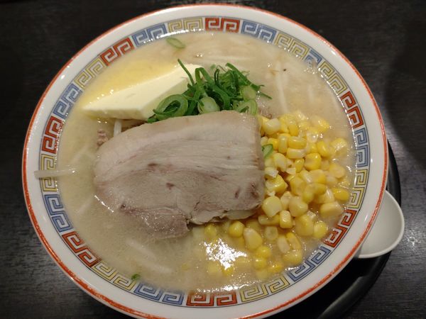 「復刻 塩バターコーン　８９０円」@どさん子ラーメン 大手町店の写真