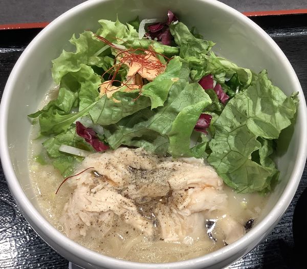 「鶏白湯塩そば」@自由が丘 蔭山樓 グランベリーパーク店の写真