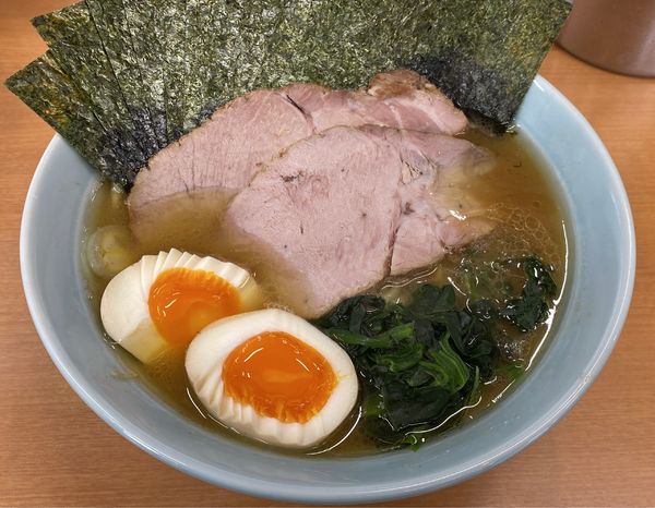 「特製らーめん 海苔 硬 多」@横浜らーめん 武蔵家 綾瀬店の写真