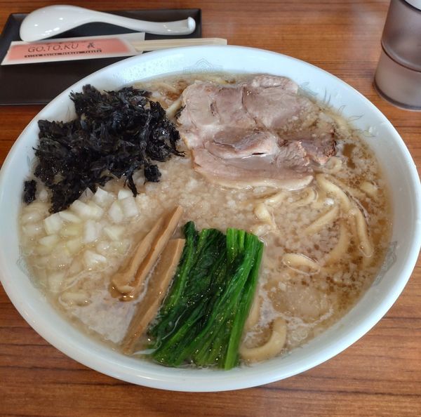 「燕三条中華そば大盛」@中華そば GO.TO.KU ～義～の写真