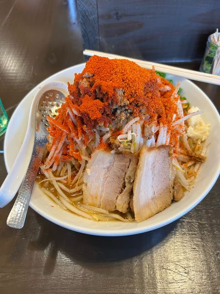 「辛まぜそば大盛もやしマシニンニク」@麺処 あんかつの写真