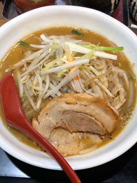 「味噌ラーメン大盛、野菜増し」@らーめん 蓮の写真