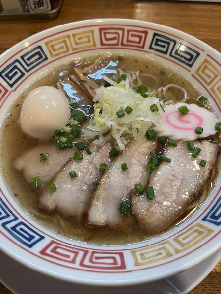 「塩ラーメン　特製トッピング」@いなや。の写真