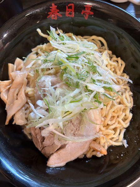 「醤油油そば」@油そば専門店 春日亭 明大前店の写真