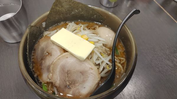 「特味噌こってり　バター」@東京スタイルみそラーメン ど・みそ ららぽーと豊洲店の写真