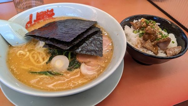「特味噌ランチA」@ラーメン山岡家 さいたま宮前店の写真