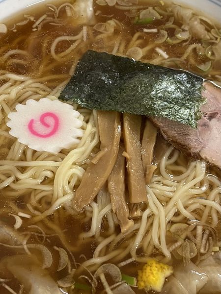 「ワンタン麺　300g」@河辺大勝軒の写真