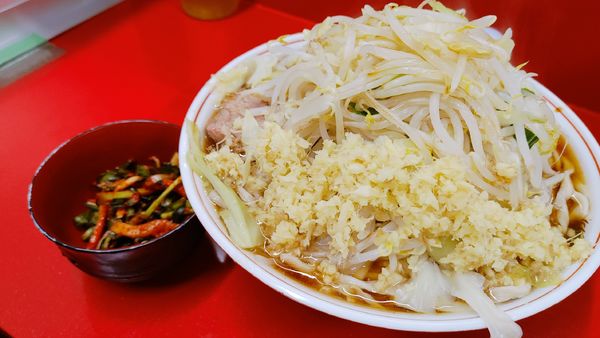 「大ラーメン・しょうが・キムチ(ヤサイカラメ)￥1,100」@ラーメン二郎 越谷店の写真
