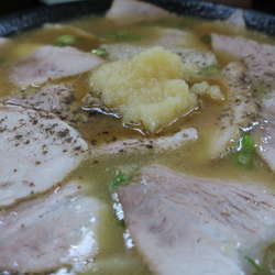 味噌チャーシュー麺 900円